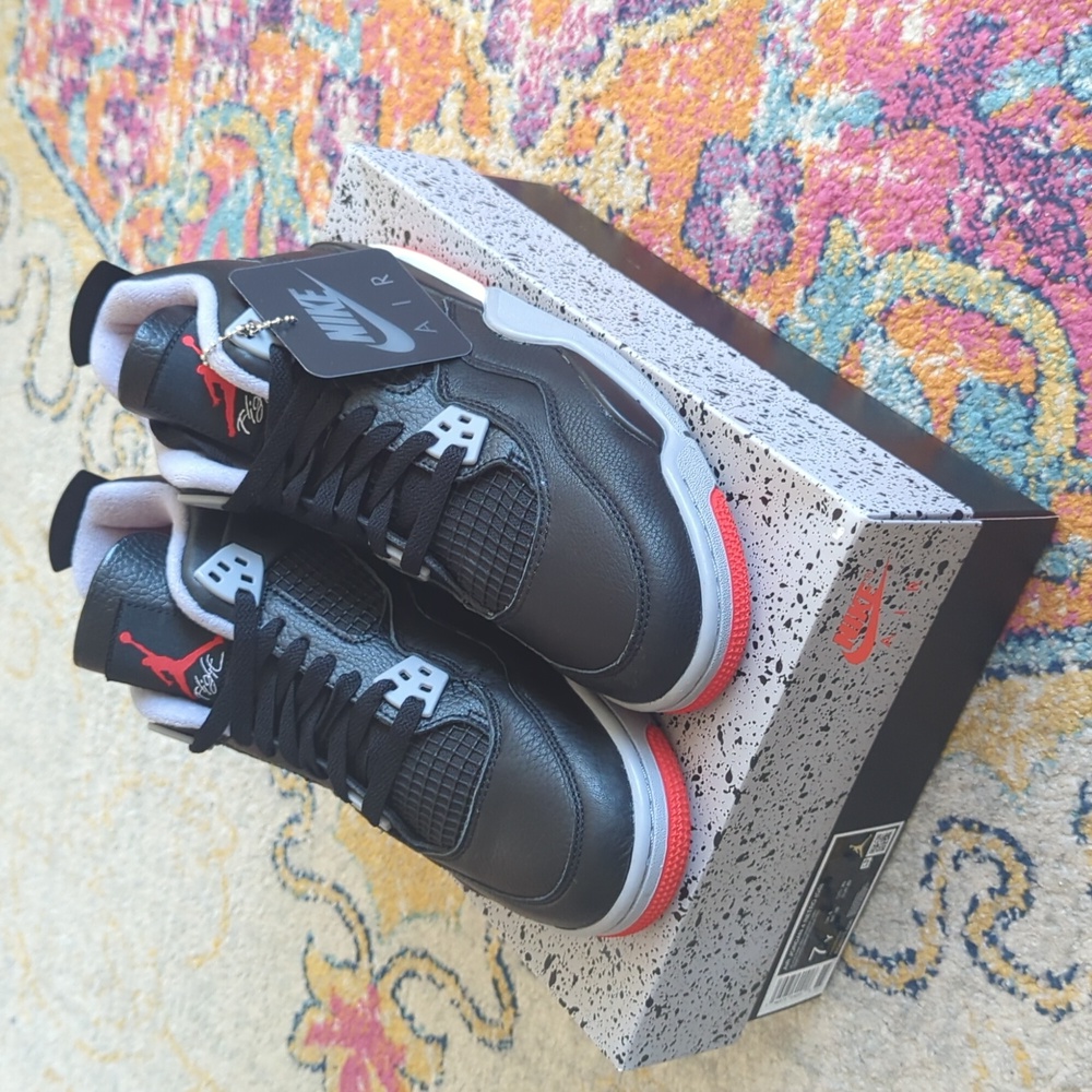 AIR JORDAN 4 "Bred Reimagined" -  Size 7